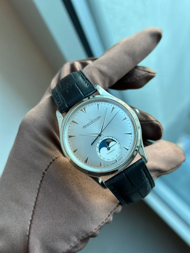 Jaeger-LeCoultre Master Ultra Thin Moon